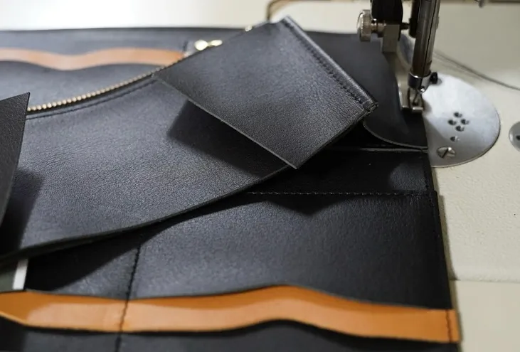 お客様からのオーダーで、tonikaruバッグと同じ柄を使っ...